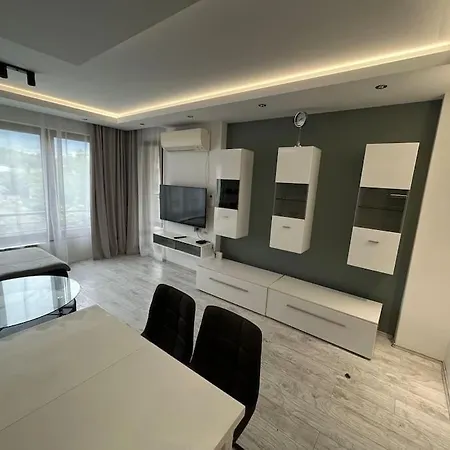 Cite Jardin Apart @ 2 Bedroom София