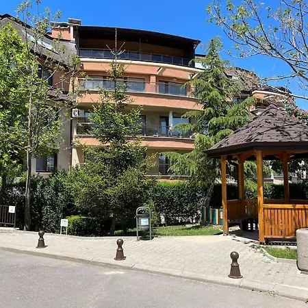Апартамент Cite Jardin Apart @ 2 Bedroom София