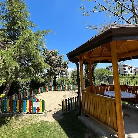 Апартамент Cite Jardin Apart @ 2 Bedroom София